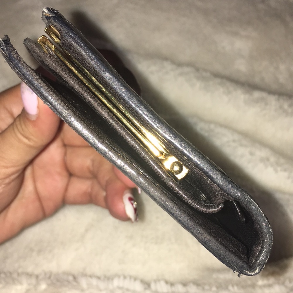 ❌❌Sold on Tradesy❌❌Vintage Chanel Lambskin Wallet - Picture 6 of 8